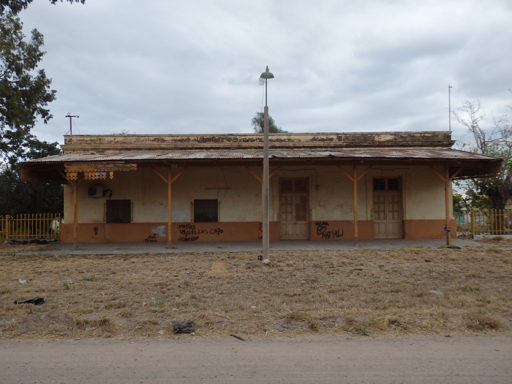 Foto: ex estación Toco-Toco (ex estación Cruz del Eje Sud) - Cruz del Eje (Córdoba), Argentina