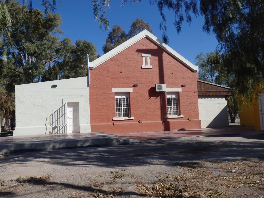 Foto: ex estación Gobernador L. Molina del FC San Martín - Lavalle (Villa Tulumaya) (Mendoza), Argentina