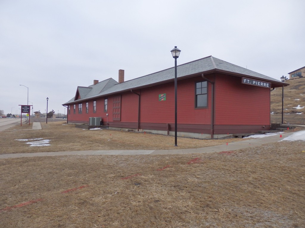 Foto: ex estación del Chicago & Northwestern - Fort Pierre (South Dakota), Estados Unidos