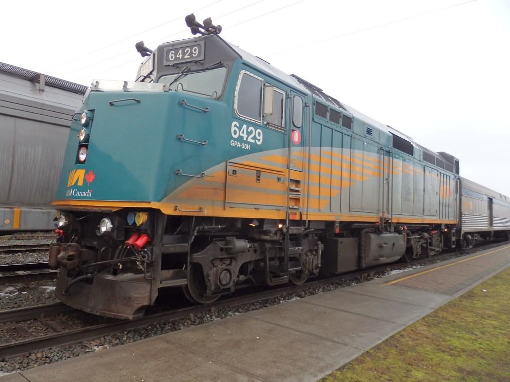 Foto: tren de Via Rail - Terrace (British Columbia), Canadá