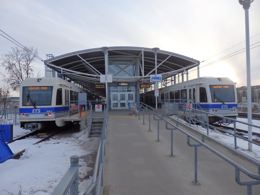 Foto: estación Clareview del metro - Edmonton (Alberta), Canadá