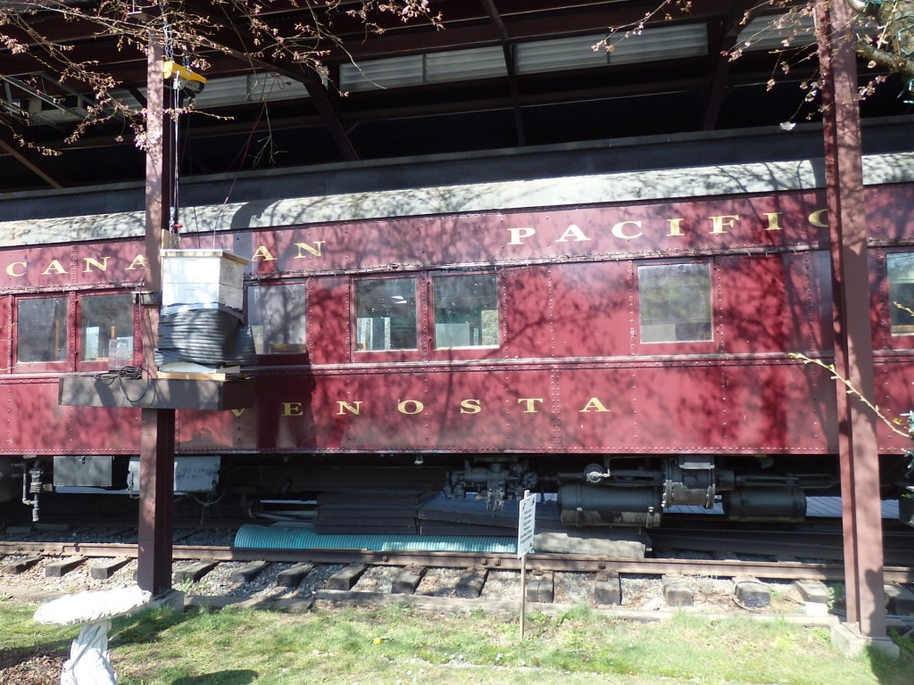 Foto: coche en la ex estación - Port Moody (British Columbia), Canadá