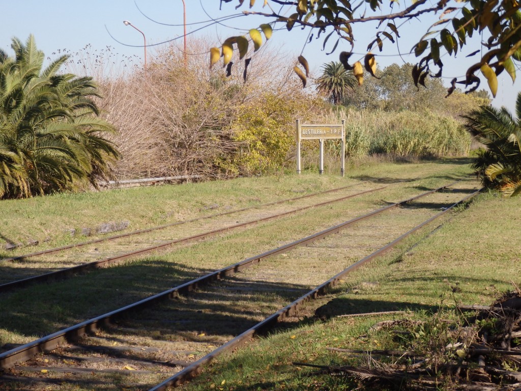 Foto: ex estación Destilería YPF, FC Roca - Ensenada (Buenos Aires), Argentina