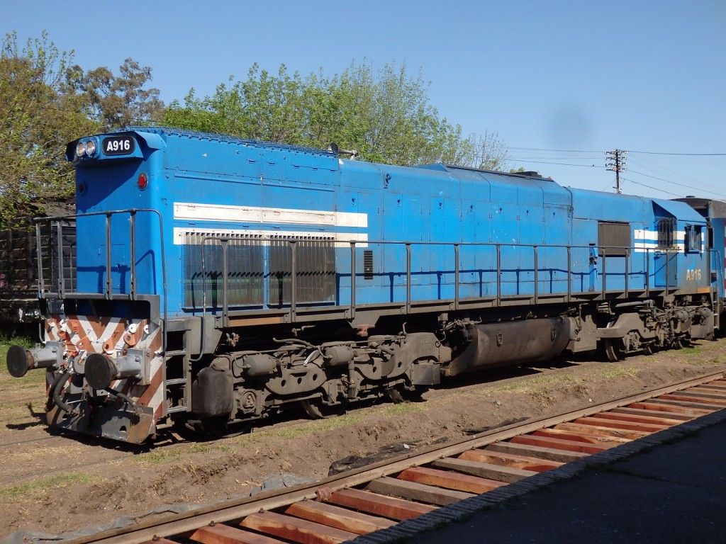 Foto: estación del FC Roca - Lobos (Buenos Aires), Argentina