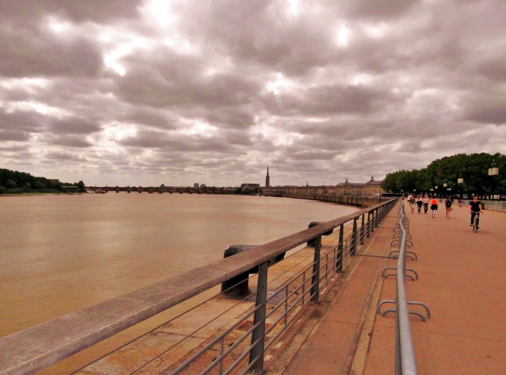 Foto: La Garonne - Bordeaux (Aquitaine), Francia