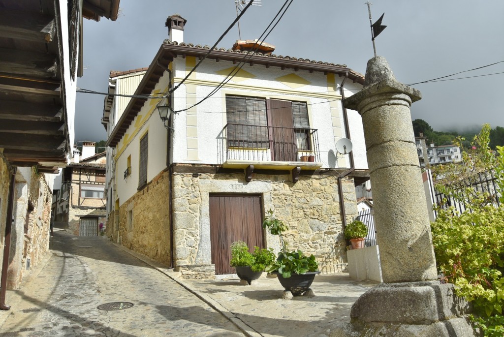 Foto: Centro histórico - Guisando (Ávila), España