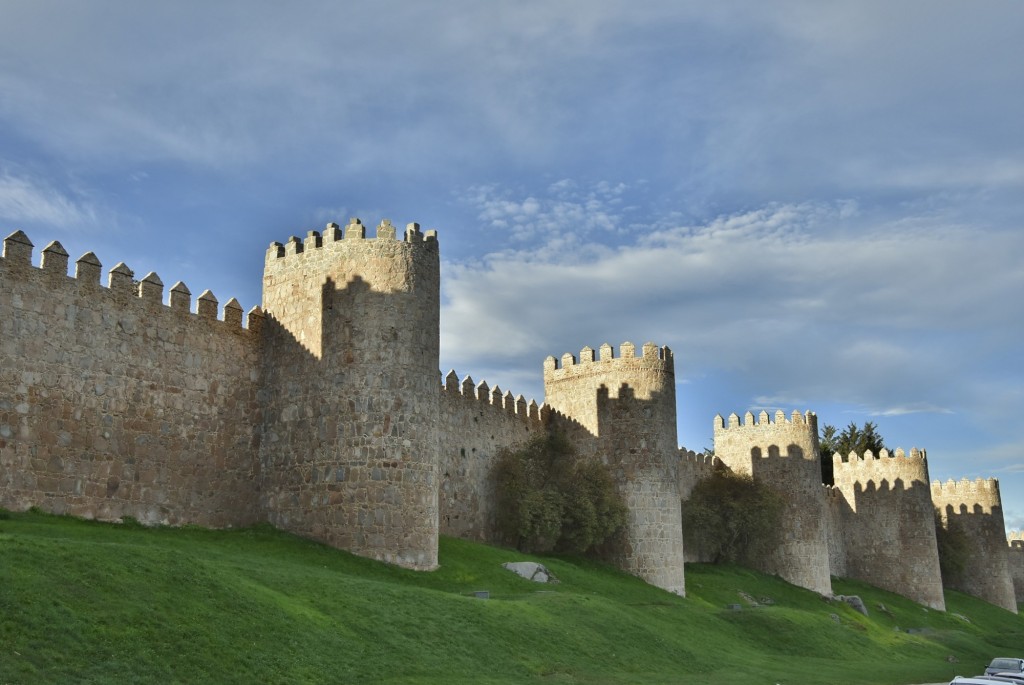 Foto: Muralla - Ávila (Castilla y León), España