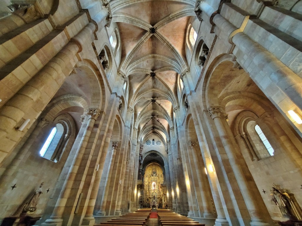 Foto: Basílica de San Vicente - Ávila (Castilla y León), España