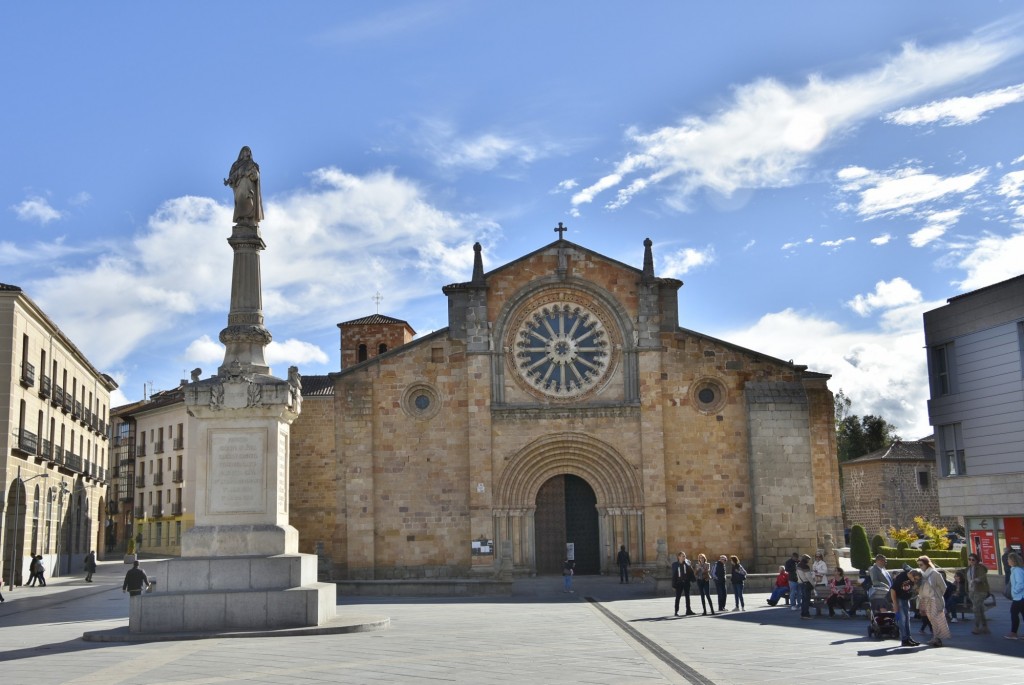 Foto: Iglesia de San Pedro Apóstol - Ávila (Castilla y León), España