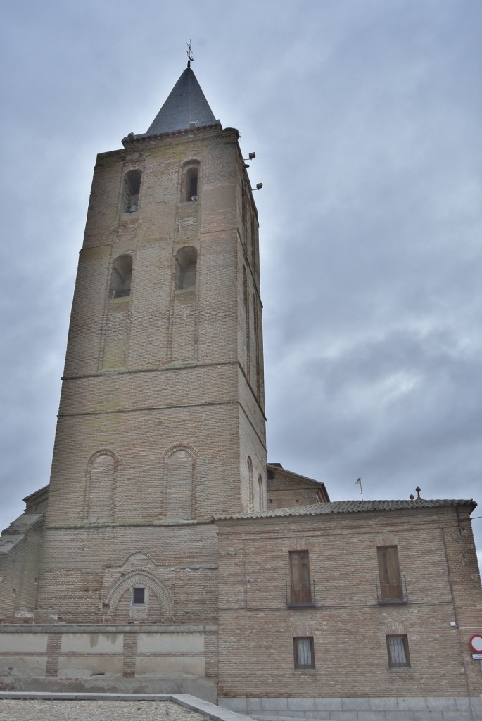 Foto: Iglesia de San Nicolás - Madrigal de las Altas Torres (Ávila), España