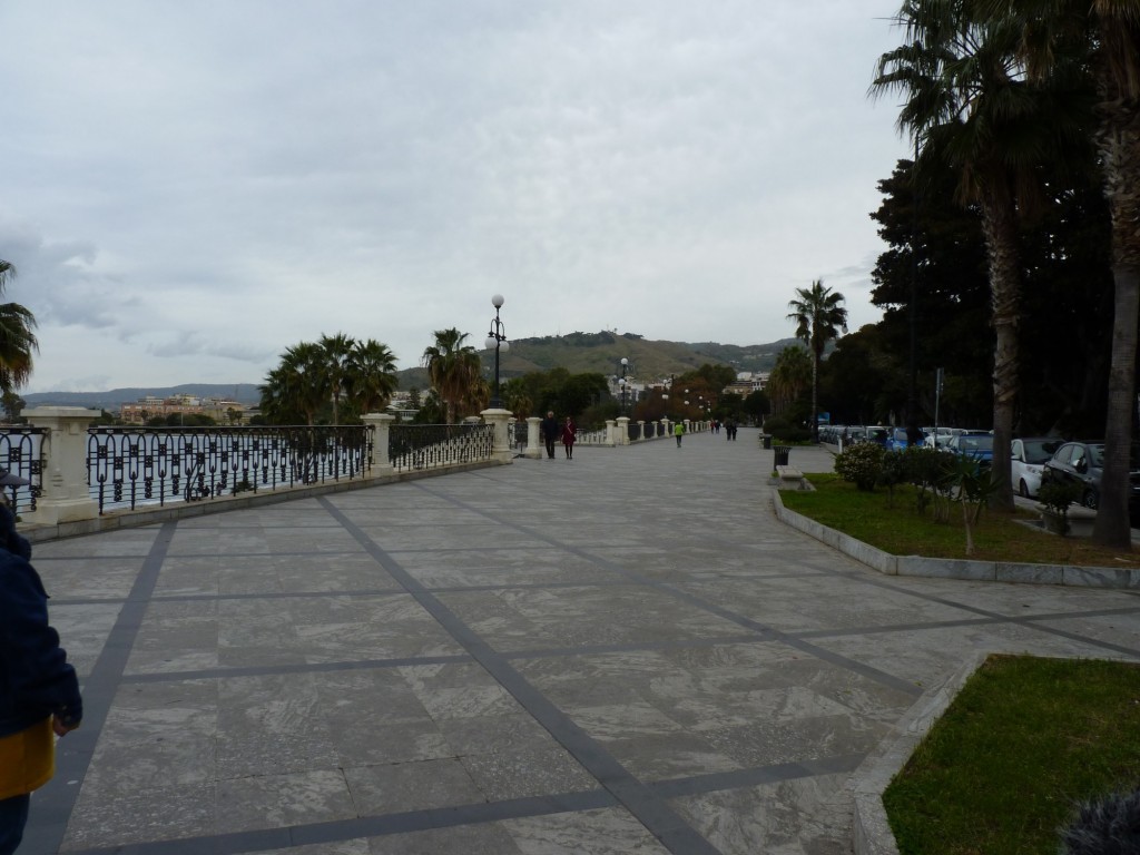 Foto: Lungomare Falcomatà - Reggio Calabria (Calabria), Italia