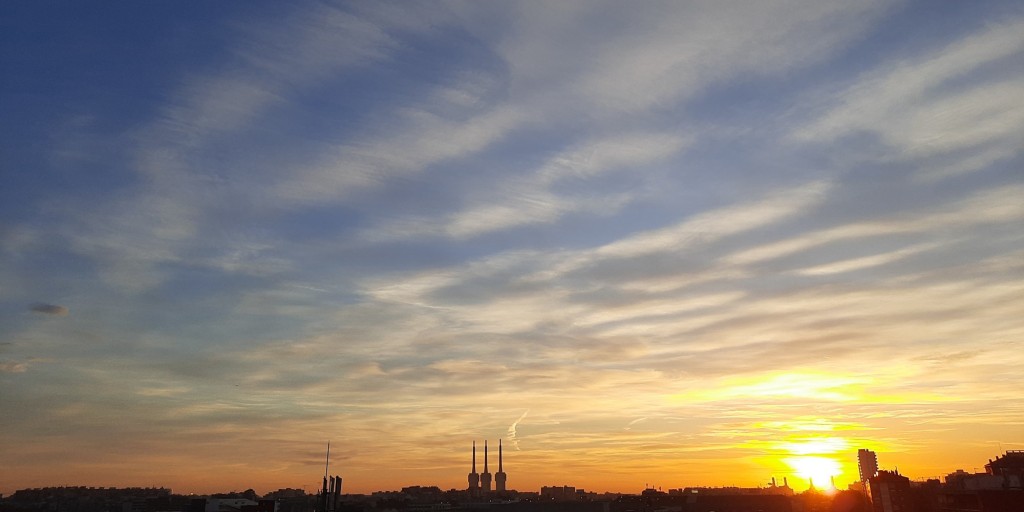 Foto: Amanecer - Sant Adrià de Besòs (Barcelona), España