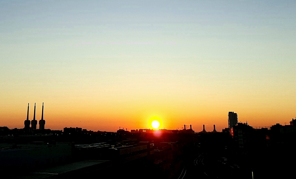 Foto: Amanecer - Sant Adrià de Besòs (Barcelona), España