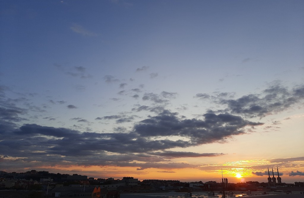 Foto: Amanecer - Sant Adrià de Besòs (Barcelona), España