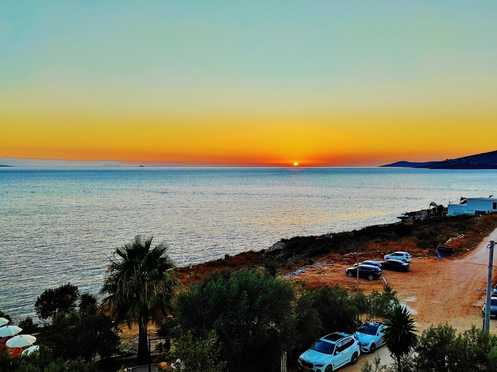 Foto: Gjiri i Midhjeve - Sarandë (Vlorë), Albania