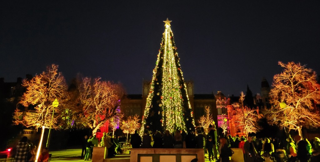 Foto: Luces en Sant Pau - Barcelona (Cataluña), España