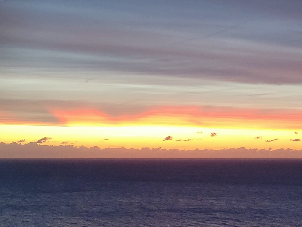 Foto: Amanecer - Begur (Girona), España