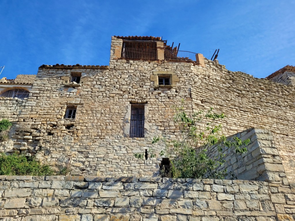 Foto: Recinto amurallado - Montfalcó Murallat (Lleida), España