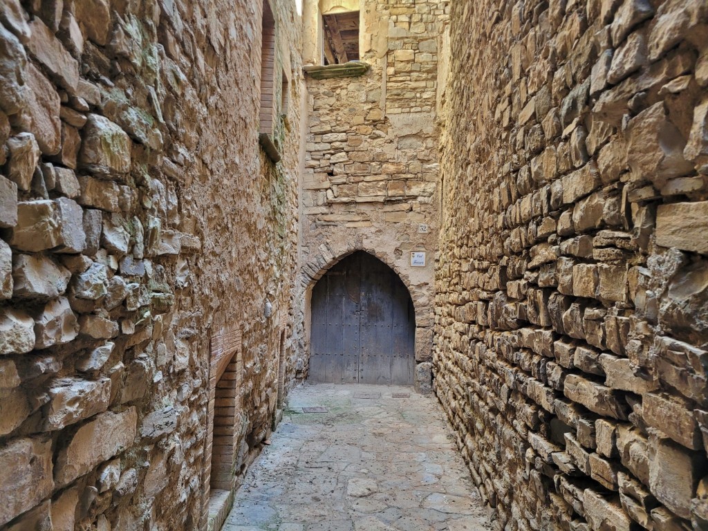 Foto: Recinto amurallado - Montfalcó Murallat (Lleida), España