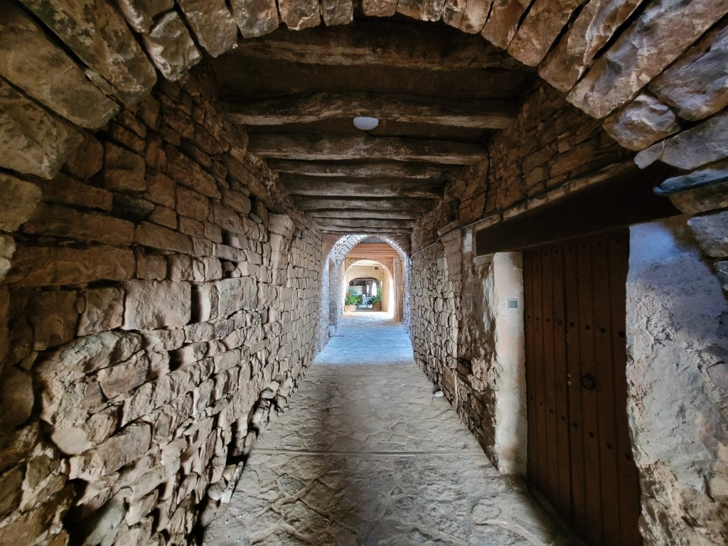 Foto: Recinto amurallado - Montfalcó Murallat (Lleida), España