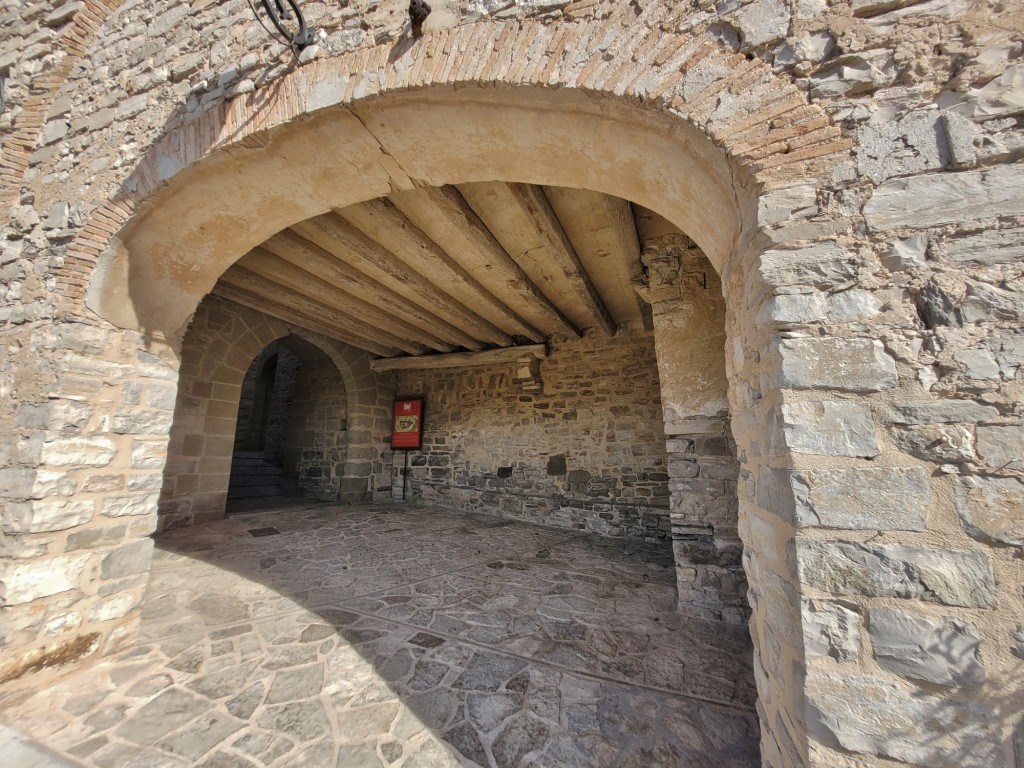 Foto: Recinto amurallado - Montfalcó Murallat (Lleida), España