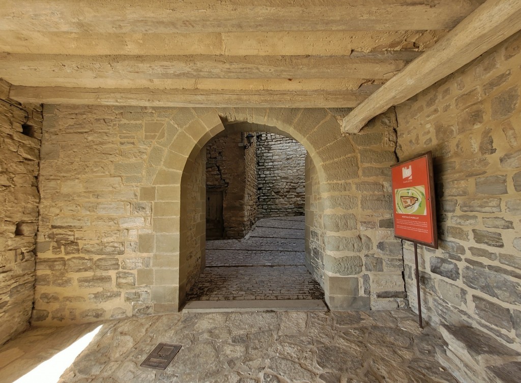 Foto: Recinto amurallado - Montfalcó Murallat (Lleida), España