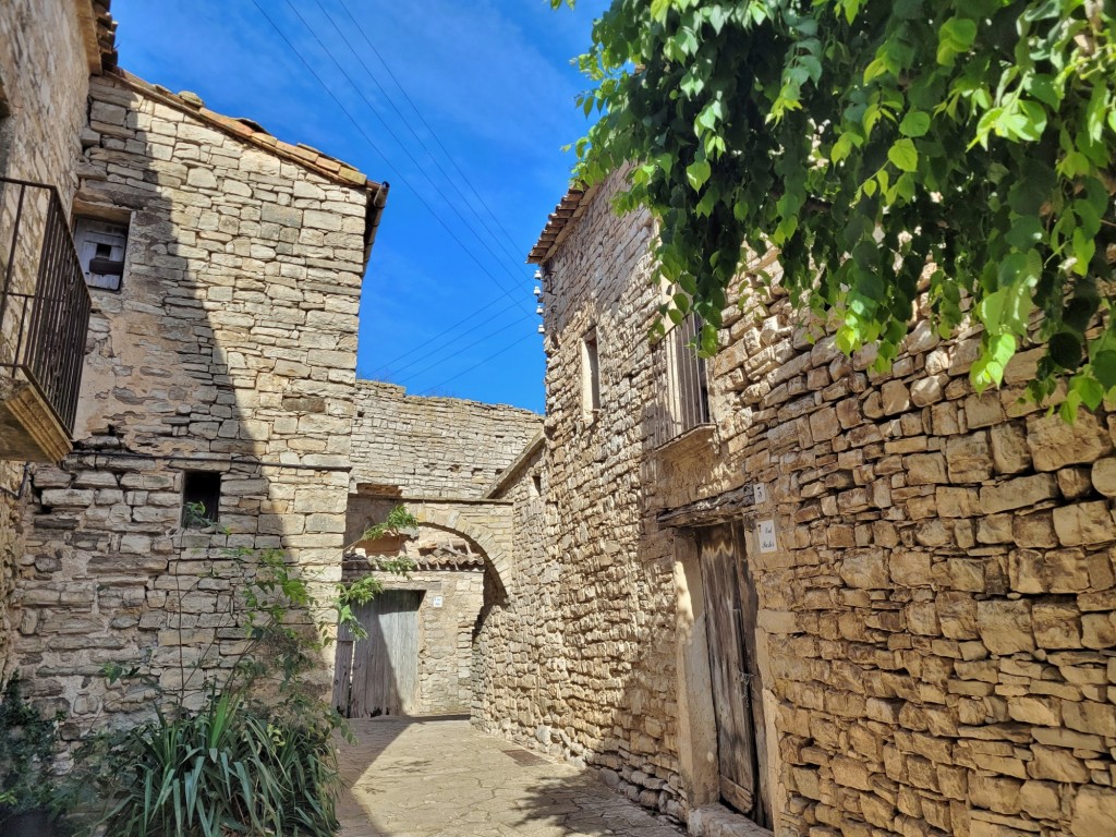 Foto: Recinto amurallado - Montfalcó Murallat (Lleida), España