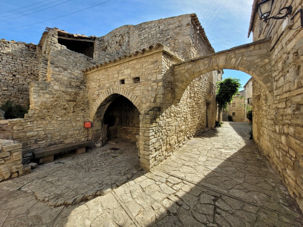 Foto: Recinto amurallado - Montfalcó Murallat (Lleida), España