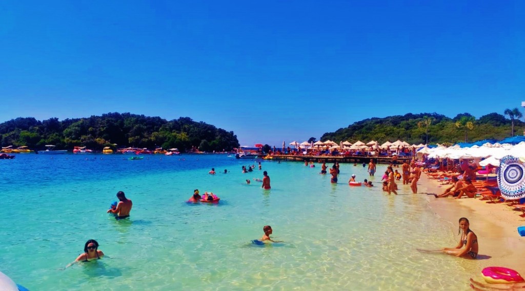 Foto: Bora Bora Beach - Ksamil (Vlorë), Albania