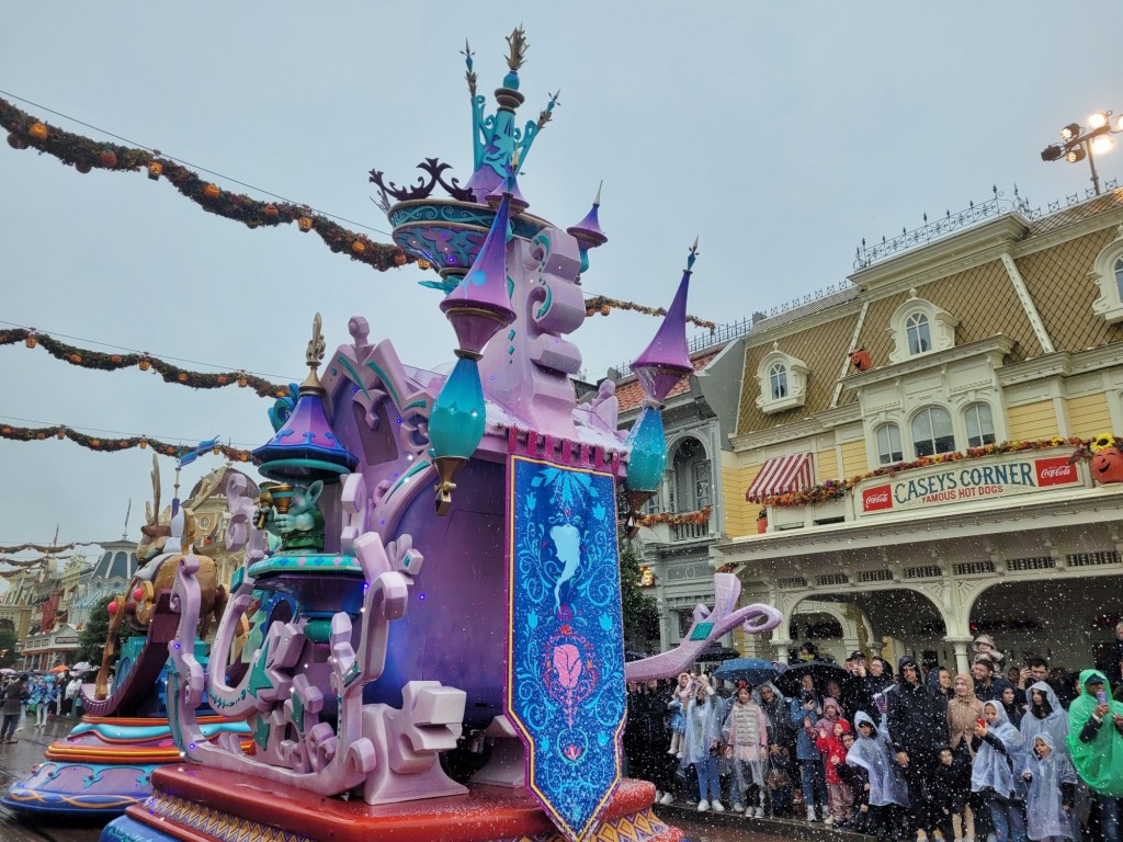 Foto: Disneyland París - Marne-la-Vallée (Île-de-France), Francia