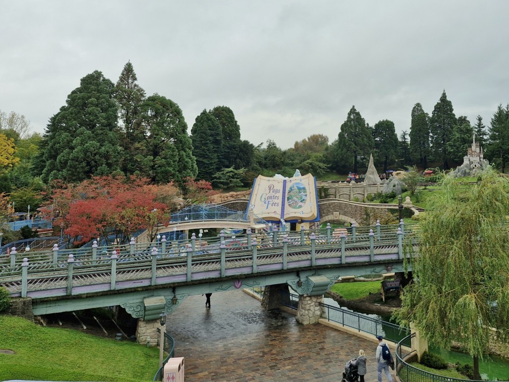 Foto: Disneyland París - Marne-la-Vallée (Île-de-France), Francia