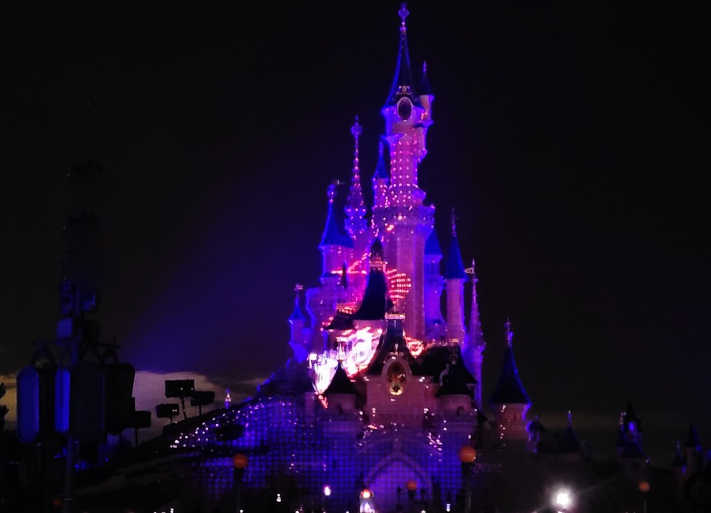 Foto: Disneyland París - Marne-la-Vallée (Île-de-France), Francia