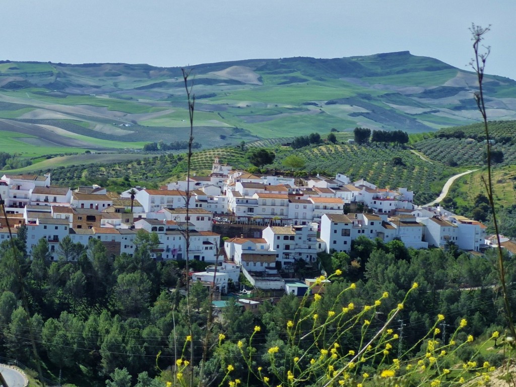 Foto: Vista del pueblo - Torre-Alháquime (Cádiz), España