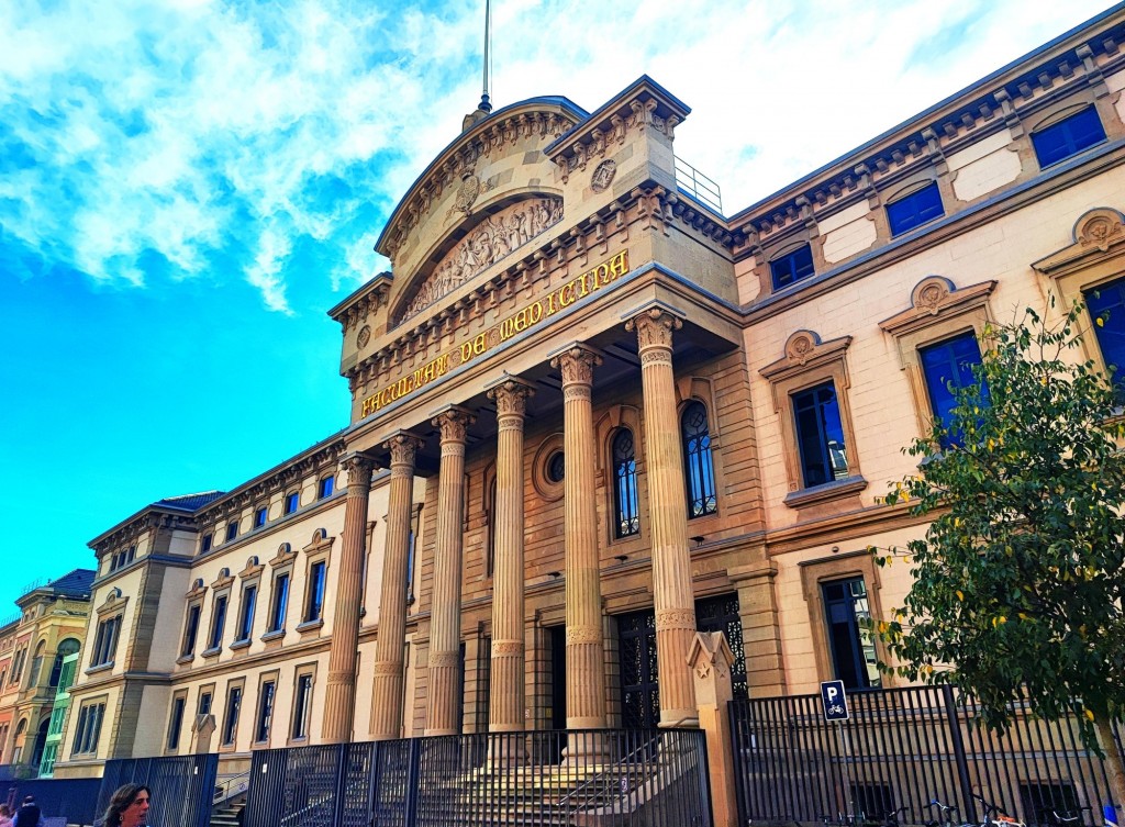 Foto: Facultat de Medicina - Barcelona (Cataluña), España