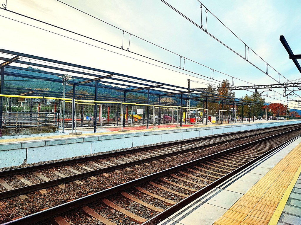 Foto: Estació de Tren de Llinars del Vallès - Llinars del Vallès (Barcelona), España