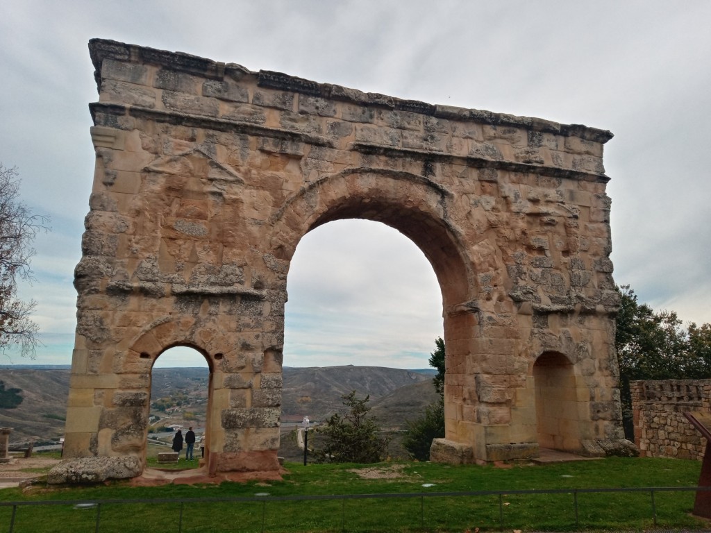 Foto: Arco romano - Medinaceli (Soria), España