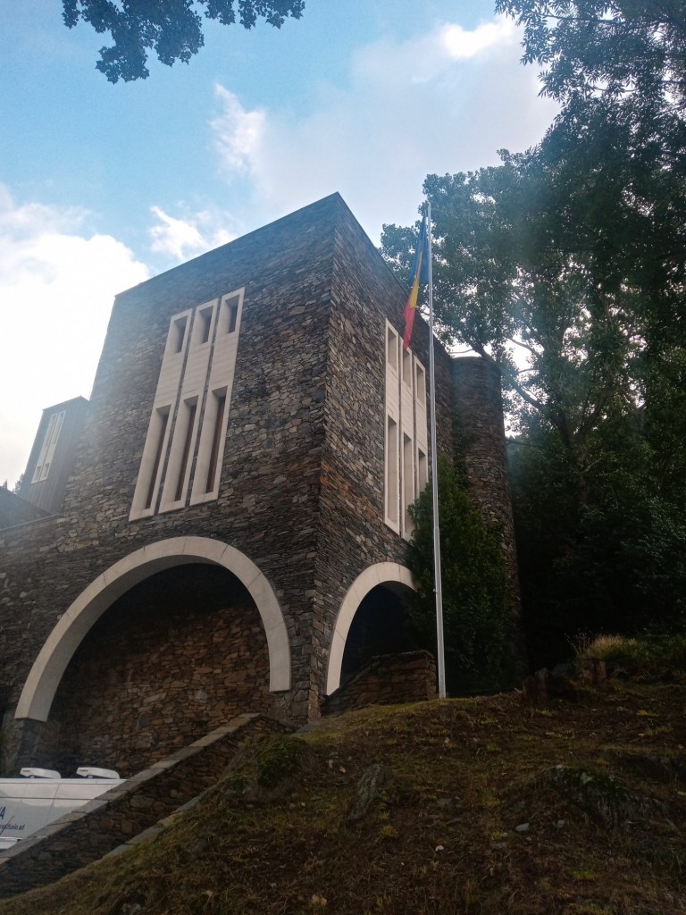 Foto de Santuario de N.S. de Meritxell, Andorra