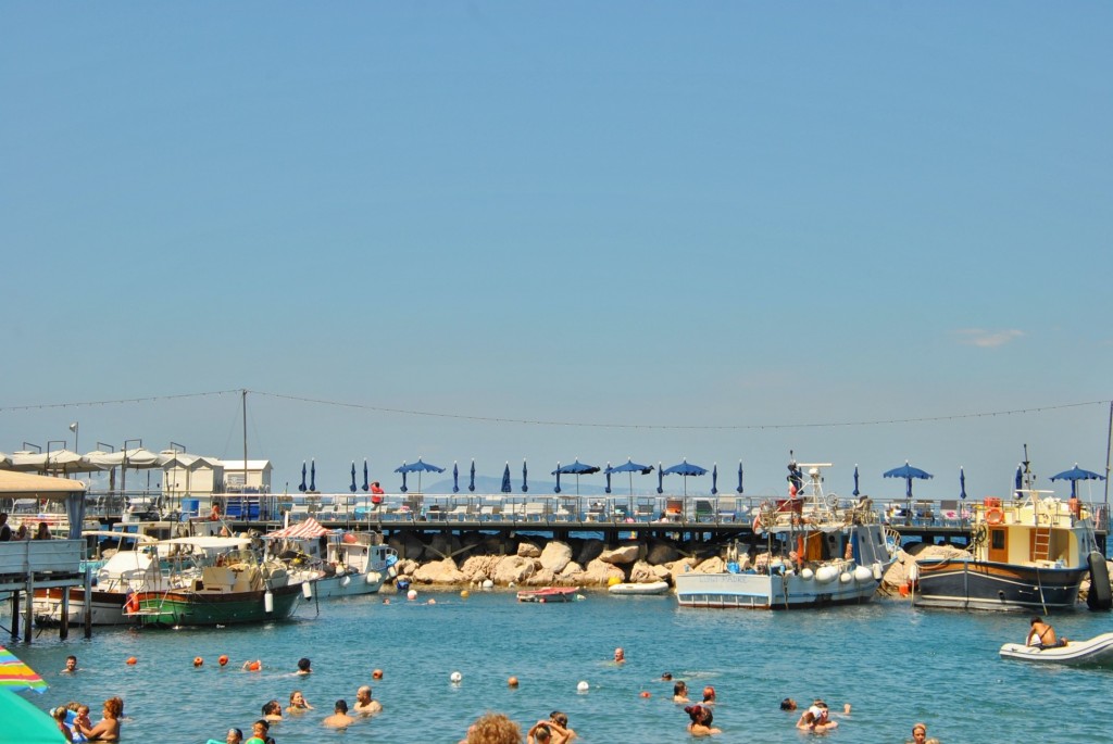 Foto: Playa de Sorrento - Sorrento (Campania), Italia