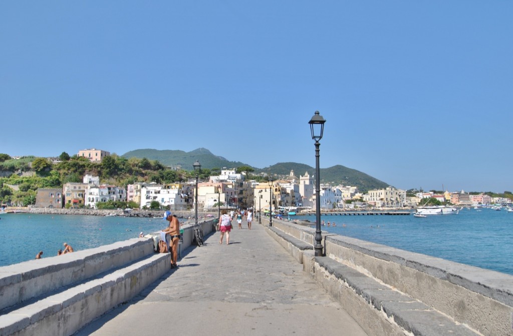 Foto: Puente - Ischia (Campania), Italia