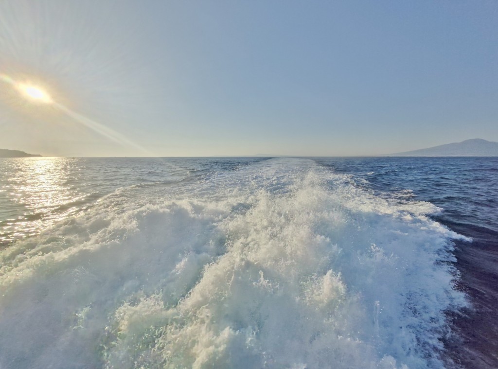 Foto: Navegando - Ischia (Campania), Italia