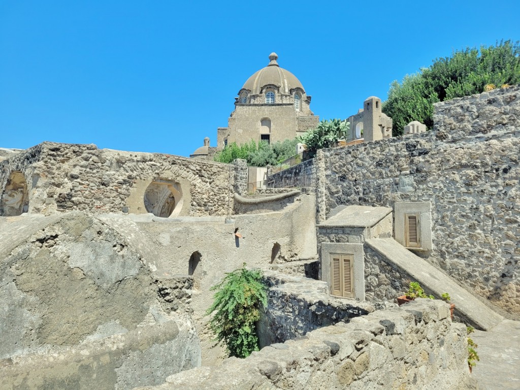 Foto: Castillo Aragonés - Ischia (Campania), Italia