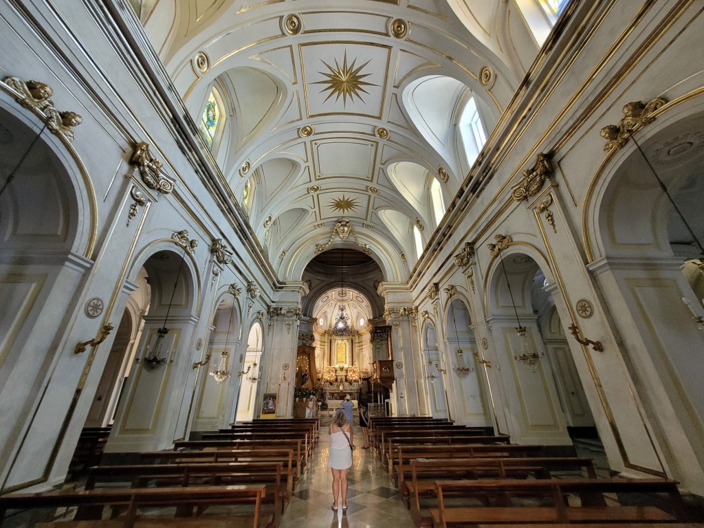 Foto: Iglesia de Santa María - Positano (Campania), Italia