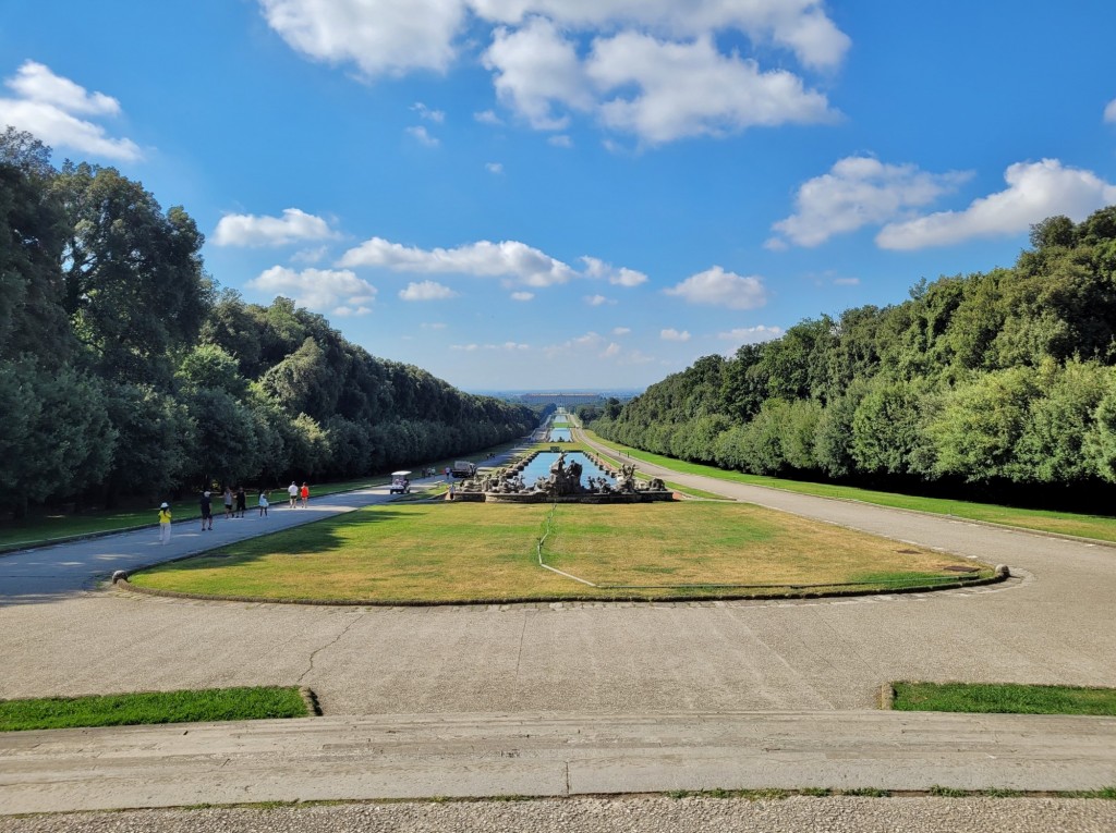 Foto: Jardines del Palacio Real - Caserta (Campania), Italia