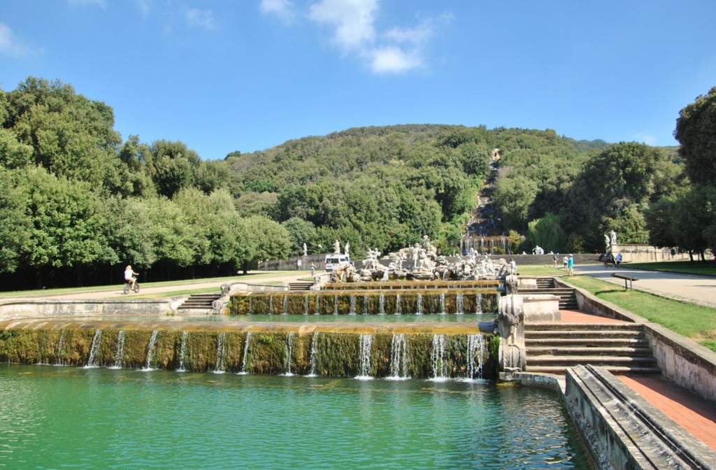 Foto: Jardines del Palacio Real - Caserta (Campania), Italia