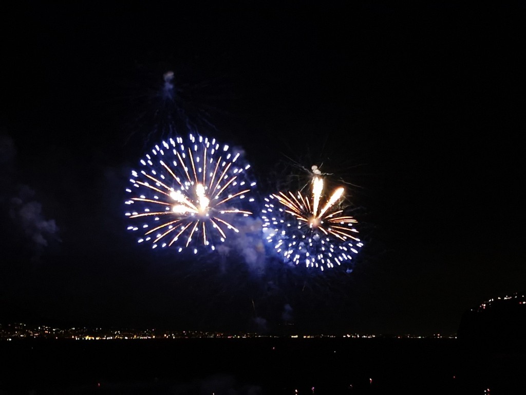 Foto: Fuegos artificiales - Sorrento (Campania), Italia