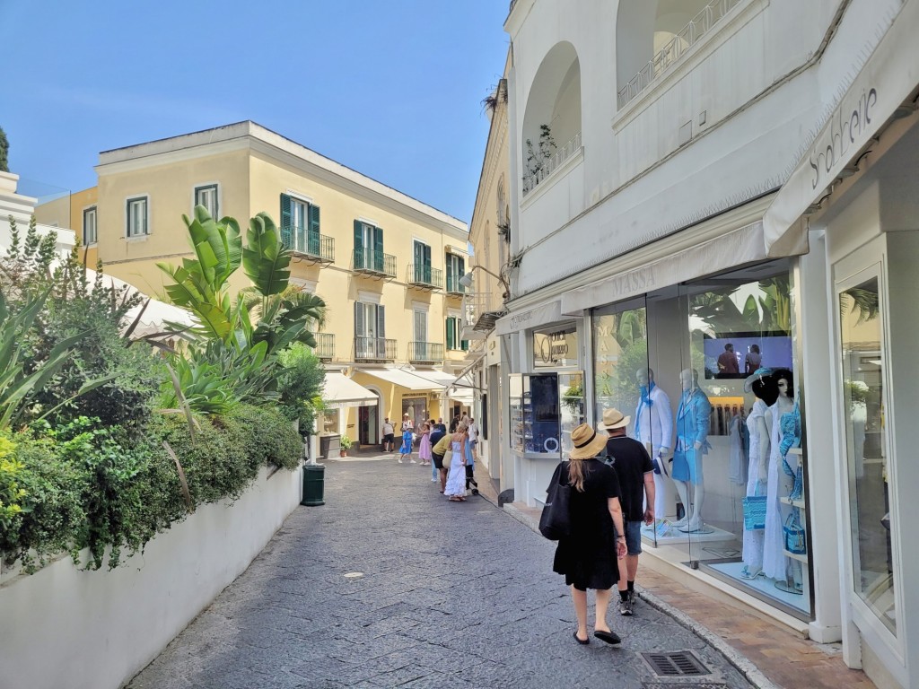 Foto: Centro histórico - Capri (Campania), Italia