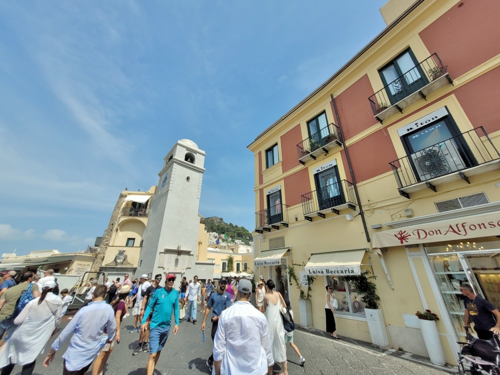 Foto: Centro histórico - Capri (Campania), Italia