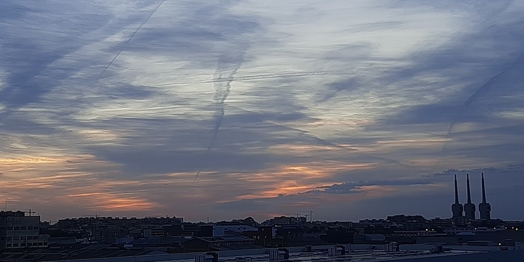 Foto: Amanecer - Sant Adrià de Besòs (Barcelona), España