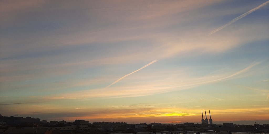 Foto: Amanecer - Sant Adrià de Besòs (Barcelona), España