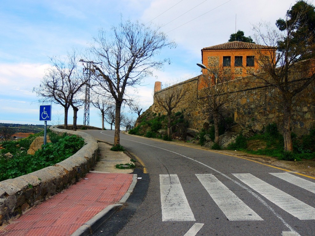 Foto: Subida al Hospital - Toledo (Castilla La Mancha), España